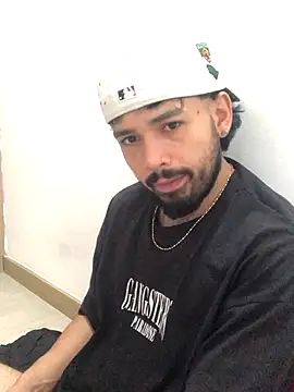 sebas-777masterr online show from November 22, 2:27 pm