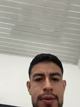 Ethan king  online show from February 22, 8:54 pm