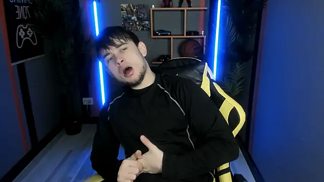 AlejandroEllias online show from January 15, 5:59 pm