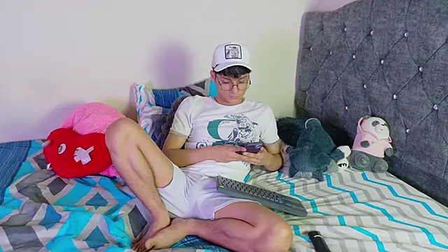 andrew dann online show from March 6, 10:40 pm