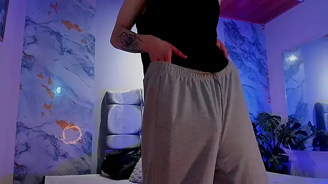 James Adams 01 online show from March 11, 12:34 pm