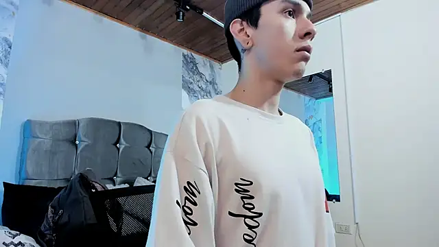 James Adams 01 online show from January 13, 1:04 pm