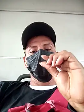 juunioreest online show from December 4, 9:00 pm