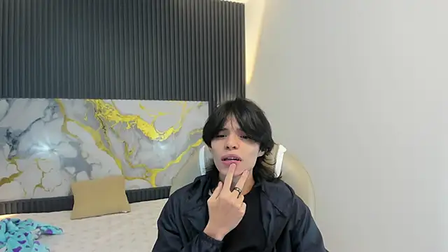 Sylasfrost online show from November 22, 7:46 pm