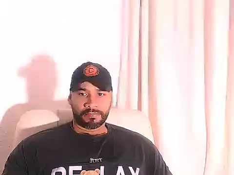 musclehetero online show from February 20, 8:16 am