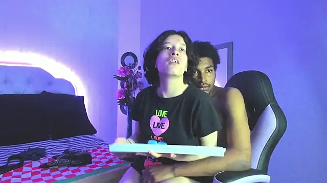 CoralAndOcean  online show from January 14, 8:56 pm