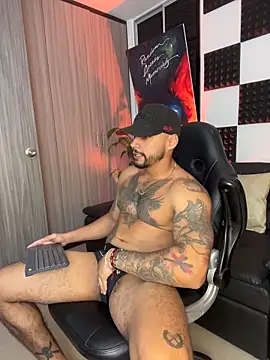 NikoHank online show from February 7, 5:14 am