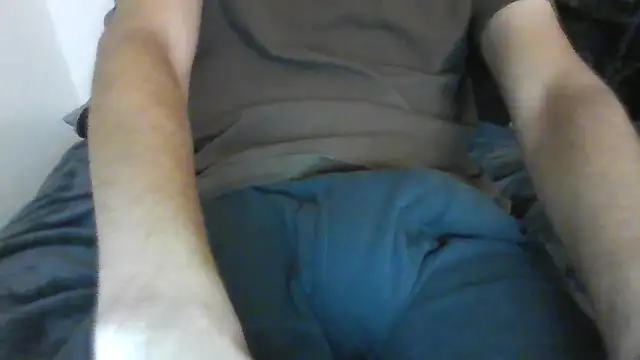 latinman7944 online show from November 28, 8:38 am