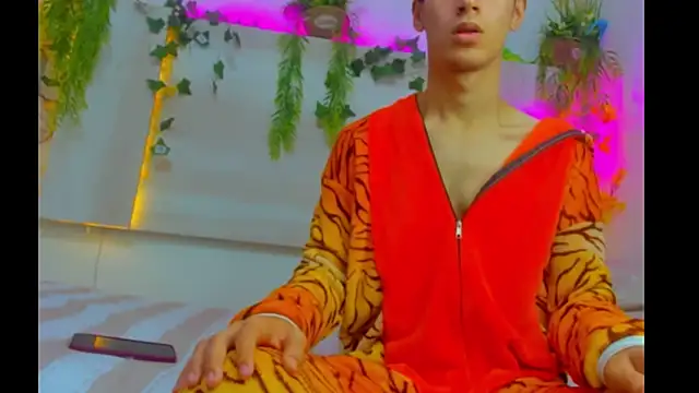 AngelSlimm online show from November 27, 5:22 am