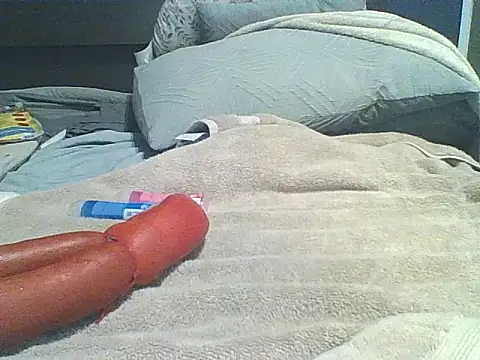 xxxenzo1 online show from November 1, 2:48 am