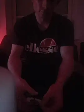 chriss13fc online show from April 25, 4:04 am
