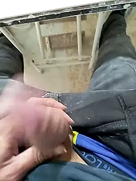 nofaceloverss online show from December 1, 2:09 pm