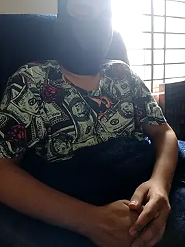 chocolateyboy77 online show from January 15, 9:46 am