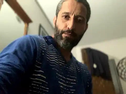 Calientesensible online show from April 9, 2:09 am