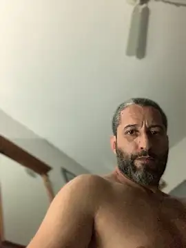 Calientesensible online show from February 7, 3:57 am