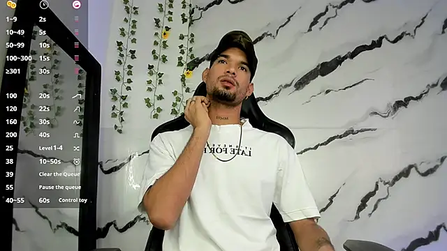 Carlos alfonzo online show from January 14, 1:27 pm