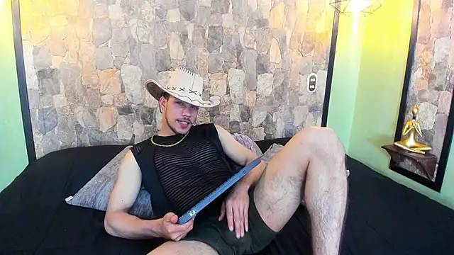 PatrickS25 online show from February 12, 4:18 am