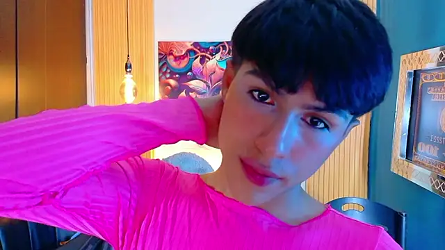 StormLuxX online show from March 25, 2:21 pm