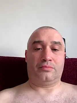 Olomoucak1982 online show from April 27, 5:09 pm