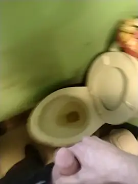 bigjohnson2914 online show from February 21, 11:17 pm