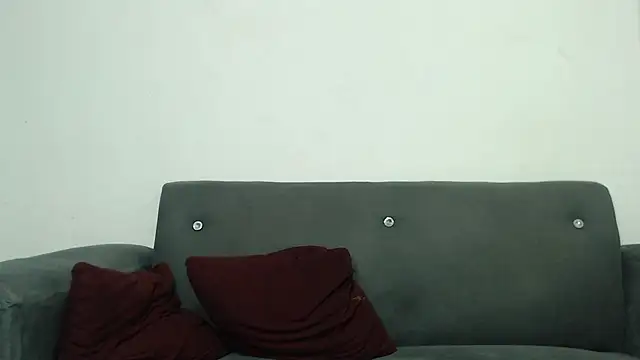 Seank Noszka online show from April 5, 8:16 pm