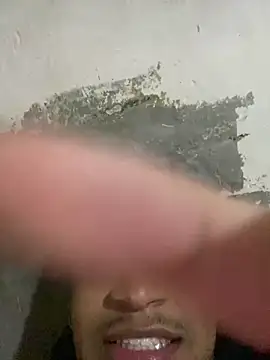 alessandrosavage online show from March 9, 9:53 pm