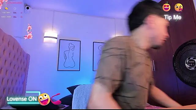 vaalentiino online show from February 9, 7:51 pm