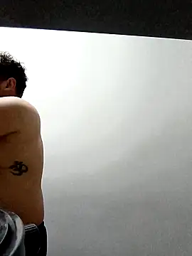 DarkOnebaki- online show from April 8, 7:08 am