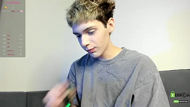 colestorm  online show from December 20, 8:05 pm