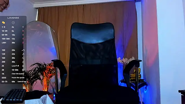  YOURHERO online show from April 30, 10:14 pm