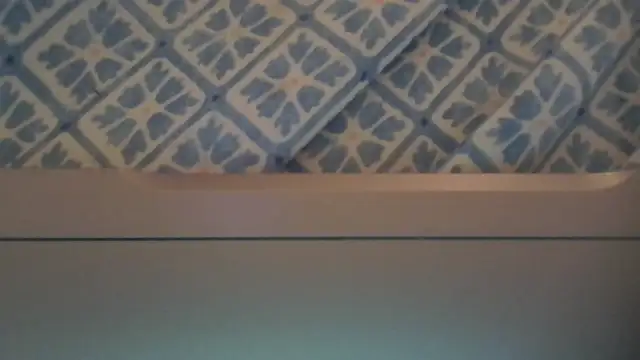 AskAveryAnything online show from December 17, 5:58 am