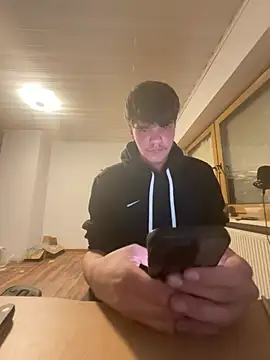 EmoLuAl online show from January 10, 11:09 pm