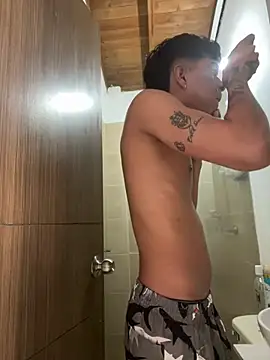 Glen connor 11 online show from February 6, 5:10 pm