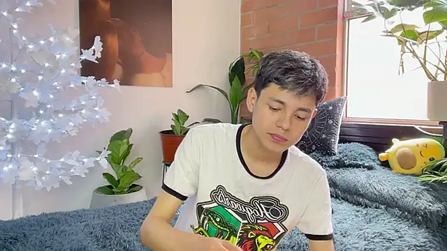 Andy Belier23 online show from February 5, 3:19 pm