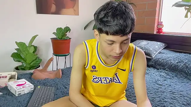 Andy Belier23 online show from March 13, 3:08 pm