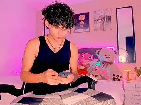 back thomson online show from February 23, 9:49 pm