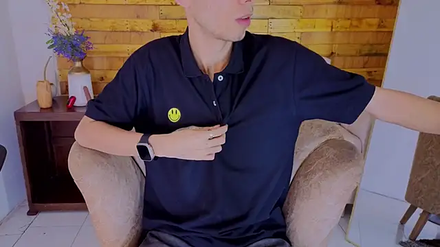 prettyboyy 13 online show from January 7, 7:41 pm