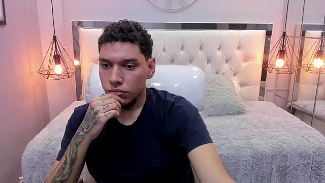 drake miller7 online show from December 14, 3:57 am