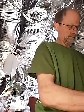 Quebec46 online show from March 25, 6:45 pm