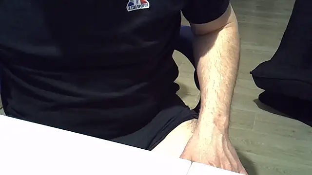 Zetros 15 online show from March 18, 11:08 pm