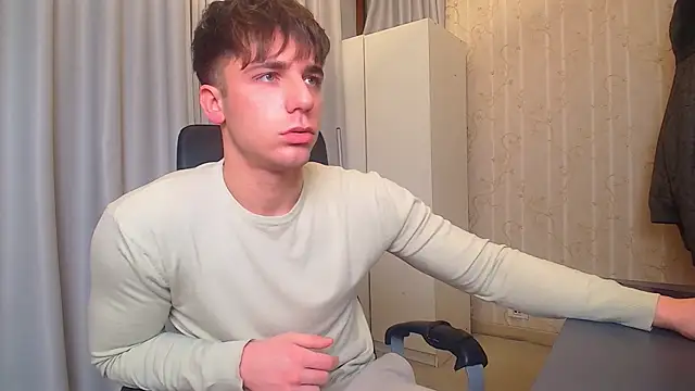 KellenWest online show from January 6, 5:11 am