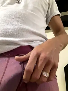 Alejandro Volkov online show from January 7, 1:32 am