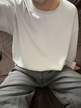 tubasa1216 online show from February 22, 11:55 am