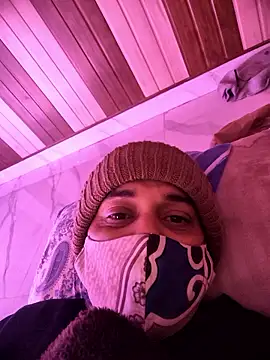 Hot avantika online show from January 8, 10:59 pm