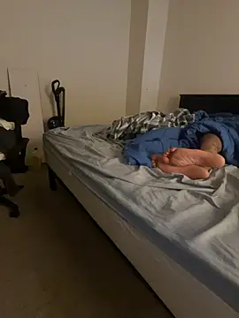 Kingbertfeet online show from February 3, 2:53 am