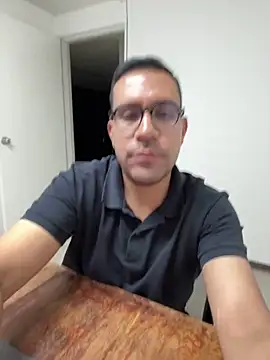AdrianGarcia89 online show from June 6, 2:17 am