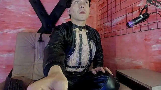 Eliot X online show from January 15, 7:27 pm