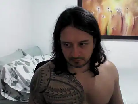 gonzzohunterr online show from February 13, 4:19 am