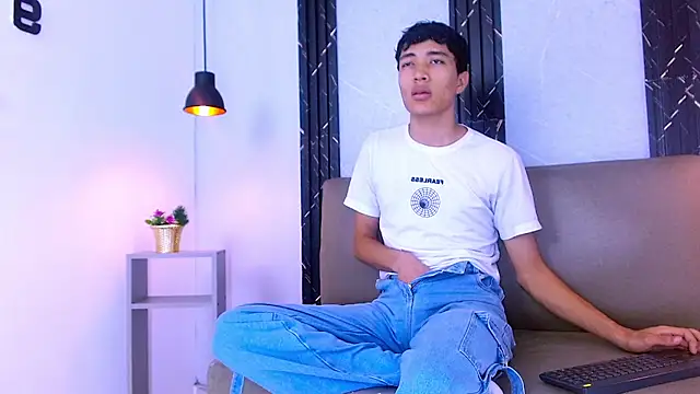 Look Pirs online show from January 9, 3:34 am