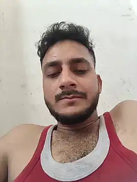 amazingboyyy12 online show from April 16, 9:20 am